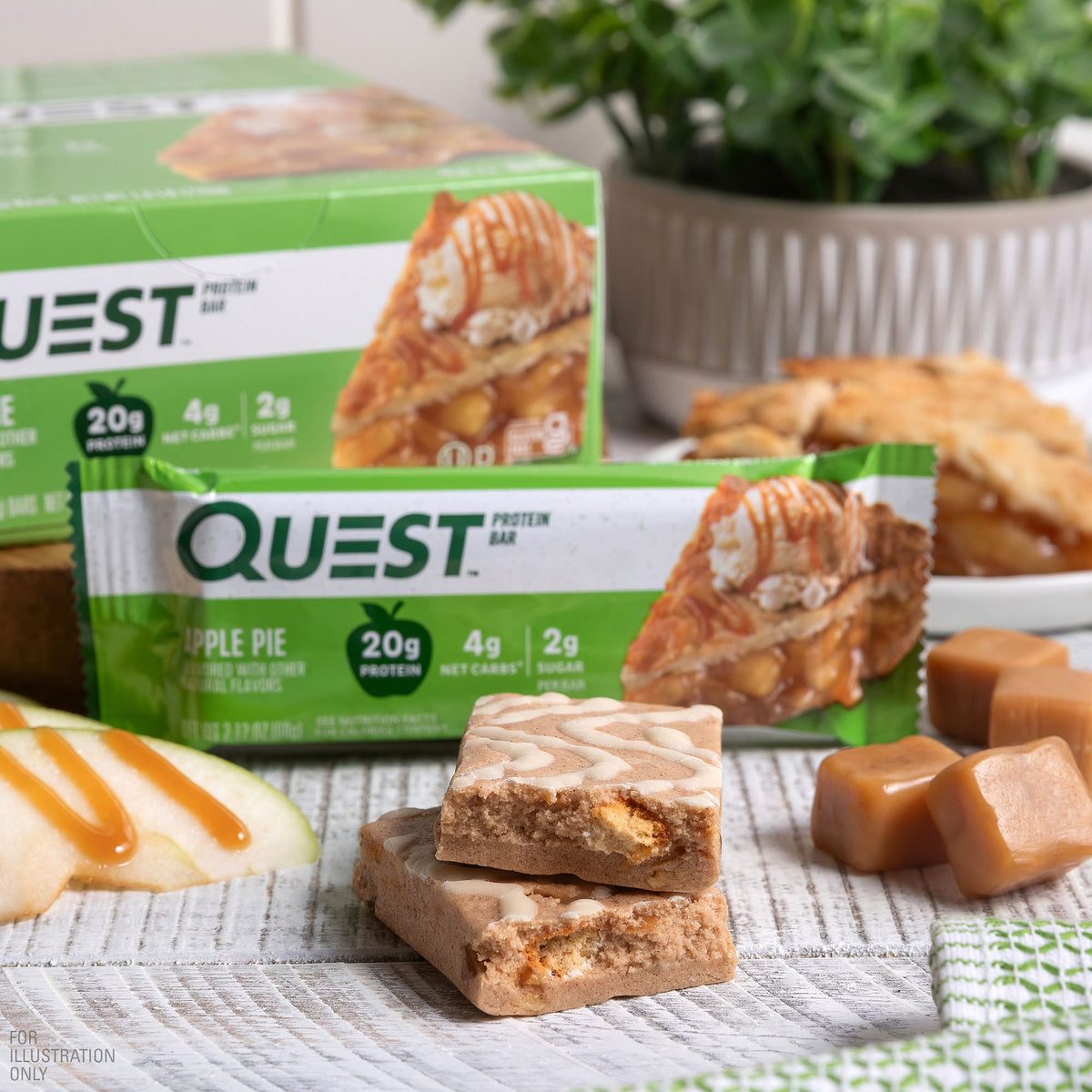 apple-pie-protein-bars-y8 qst-000647-apple-pie-protein-bars_4.jpg